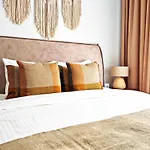 Flh Harmony Apartmán *